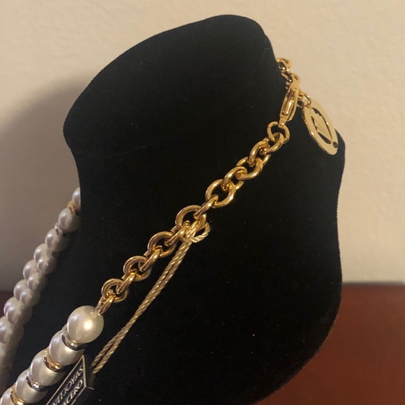 Double pearl necklace from Velvet Collection - Picture 3 of 7